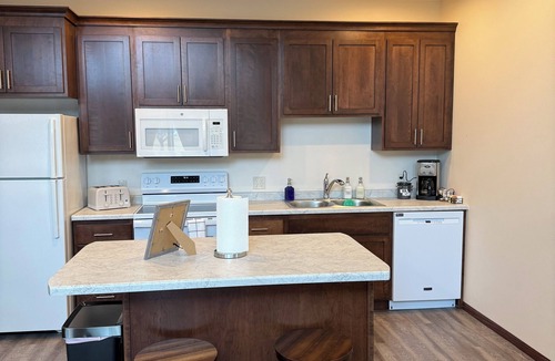 Brookings House | Cozy 1-bedroom house in beautiful Brookings on the walking trail