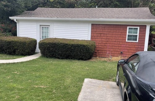 Cartersville Cabin | Cozy 1 Bedroom, one sofa bed Cottage House 10 min from Lake Pointe Sports Ctr