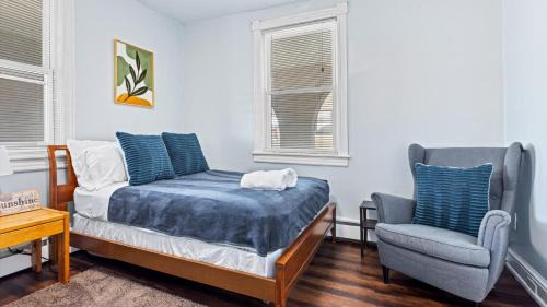 Ventnor City Apartment | Cozy 1 BR Apt - 3 Blocks to Beach - Sleeps 6