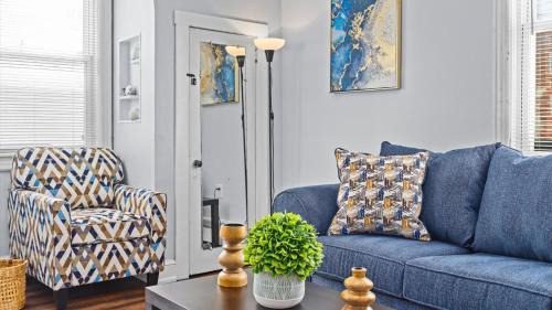 Ventnor City Apartment | Cozy 1 BR Apt - 3 Blocks to Beach - Sleeps 6