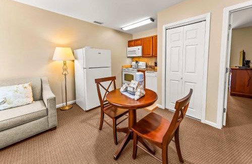 Fairfield Harbour House | Cozy 1st floor condo with golf course view