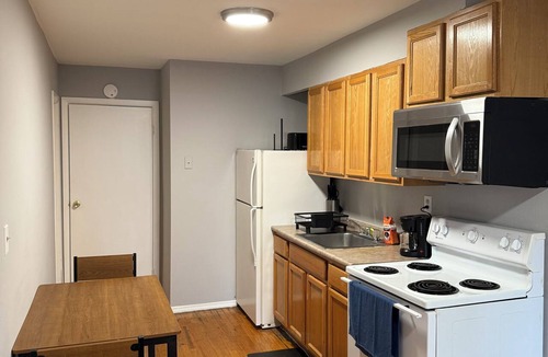Hoboken Apartment | Cozy 2 bed Apt 7 in the Heart of Hoboken,NYC 10min