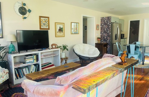 Havre De Grace Apartment | Cozy 2-bedroom apartment with WiFi, AC in charming Havre de Grace