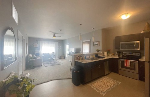 Sioux Falls Apartment | Cozy 2-bedroom apartment in peaceful Sioux Falls with pool and gym