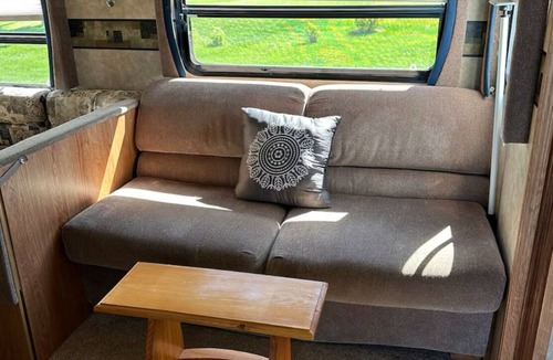 Apple River House | Cozy 2-bedroom RV in charming Apple River with AC