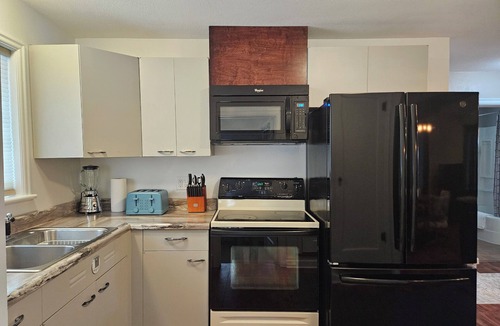 Mobridge House | Cozy 3-bedroom house located in charming Mobridge