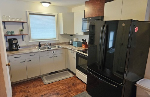 Mobridge House | Cozy 3-bedroom house located in charming Mobridge