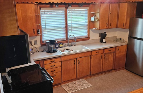 Durand House | Cozy 3-bedroom house within walking distance of all Durand has to offer