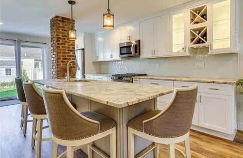Bradley Beach House | Cozy 3 BR near Asbury Park- Luxury Kitchen + WFH