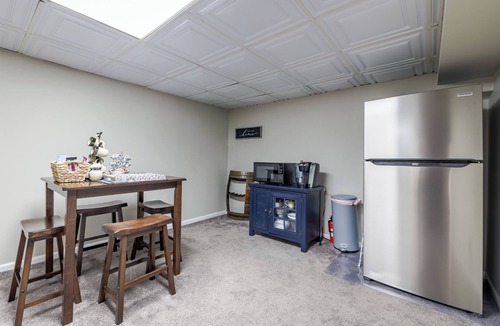 Arnold Apartment | Cozy and private basement apartment close to the Magothy River