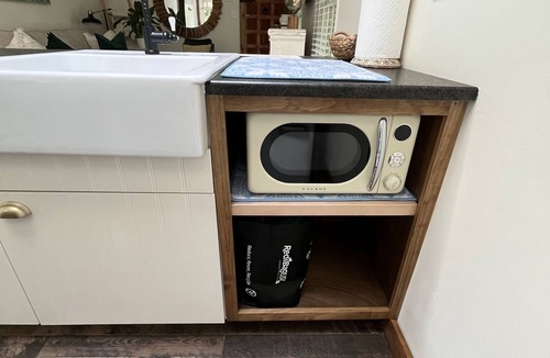 Medford Apartment | Cozy and Private next to the Pinelands