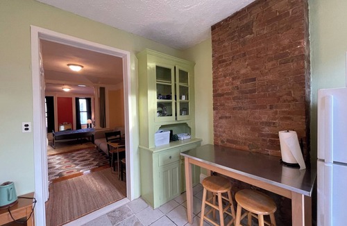 McGinley Square Apartment | Cozy Apt Close to Path with Free Parking, 30 Min to NYC/WorldCup