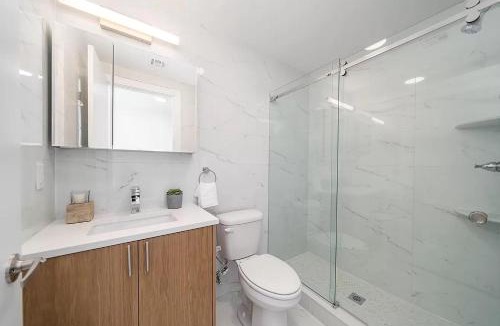Union City House | Cozy apt with great city view
