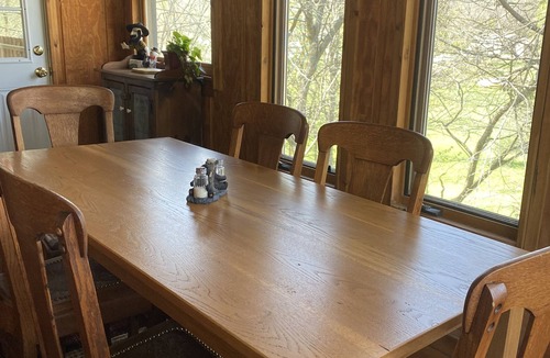 Boone Cabin | Cozy cabin on Howard's Creek! Near Skiing/Snow Tubing/ASU/Hiking/Breweries/Wine!