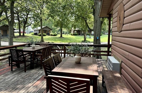 Cleora Cabin | Cozy Cabin Perfect for Family Getaways in Afton, Oklahoma