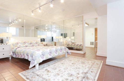 Truxton Circle Apartment | Cozy & Comfortable Apartment! Parking, WiFi, and 50% monthly discount!