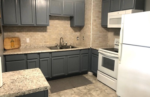 Sumter House | Cozy comfortable home near lakes, parks and downtown Sumter