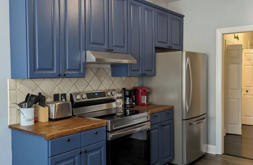 Huntcliff House | Cozy Cul-De-Sac Retreat designed for total comfort and rejuvenation