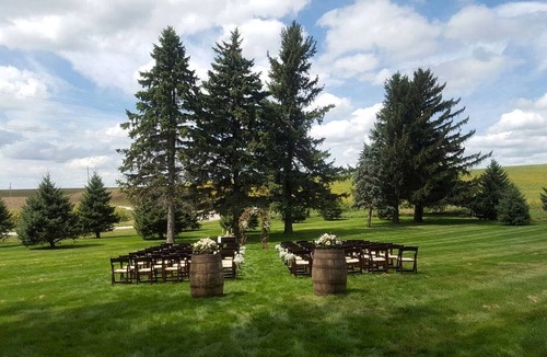 Montezuma Cabin | Cozy Family Accommodation for Five Guests in Montezuma, Iowa