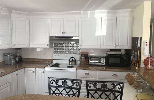 North Beach Haven House | Cozy Family Rental Just 4 Houses from Beachfront Fun!