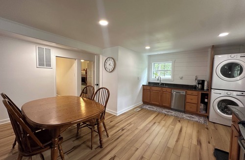 Wittman House | Cozy getaway! Centrally located between St. Michaels and Tilghman Island