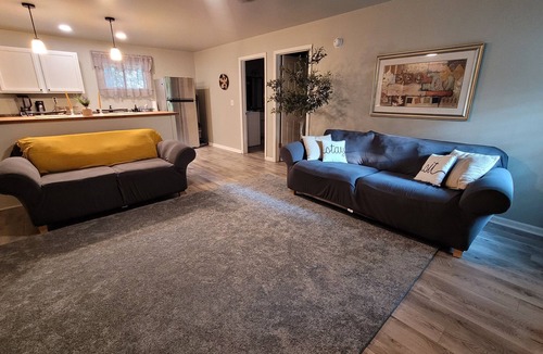 Sperry House | Cozy guesthouse in a peaceful neighborhood!
