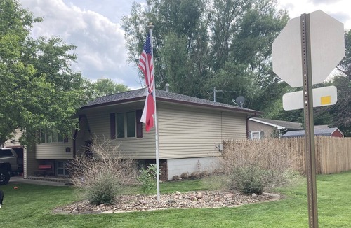 Glenwood House | Cozy home in small town Iowa. Great location near downtown Glenwood.