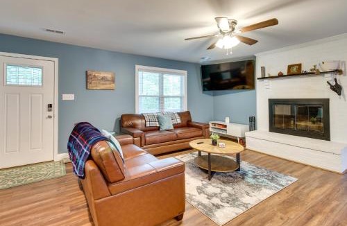 Star Tannery House | Cozy Home in Star Tannery w/Private Backyard!