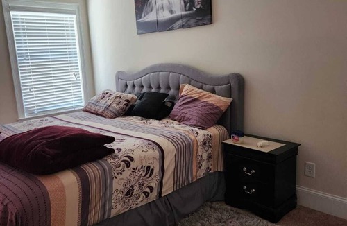 Dallas House | Cozy home with all you will be needing during your stay. Come check it out !