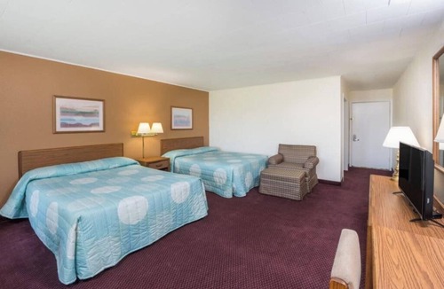 Kirksville Hotel | Cozy hotel in charming location with AC comfort