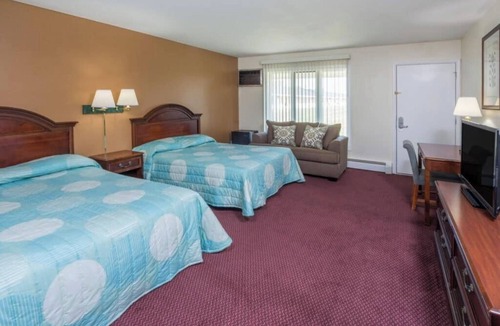 Kirksville Hotel | Cozy hotel in charming location with AC comfort