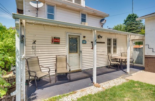 Dyersville House | Cozy Iowa Getaway w/Patio & Fenced-In Yard!