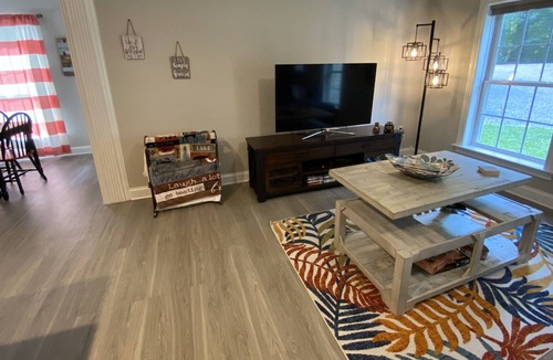 Livingston House | Cozy Lake Anna Retreat w/ Private Water Access