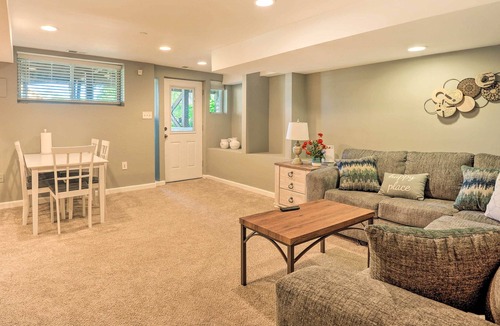 Point Pleasant House | Cozy Lakeside Maryland Home - 12 Mi to Dtwn!