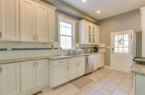 Emmitsburg House | Cozy Maryland Abode - Gas Grill, Near Devil’s Den!