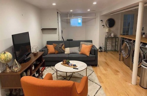 Windsor Terrace Apartment | Cozy, Modern Apartment with Amenities