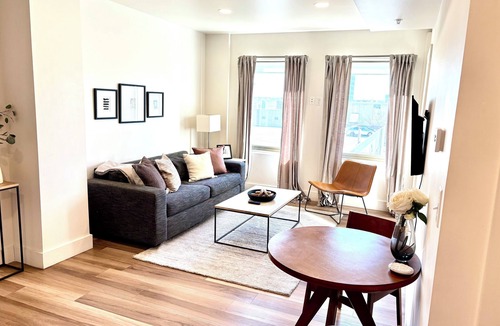 Deco District Apartment | Cozy Modern Apt Downtown Tulsa-Gym Access