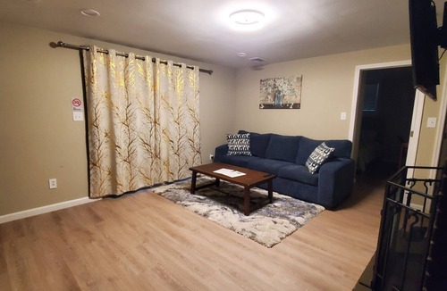 Arcadia House | Cozy Private Basement Suite in Spartanburg