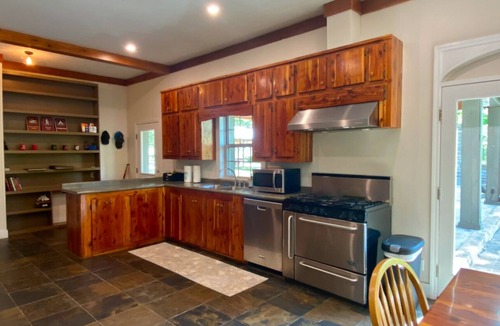 Spring Garden House | Cozy Retreat on the Waters Edge of Terrapin Creek