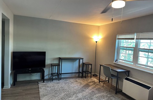 Surfside Beach Apartment | Cozy river view penthouse for 2