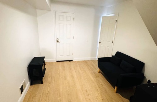 Rosebank House | Cozy room in NY home Room 2