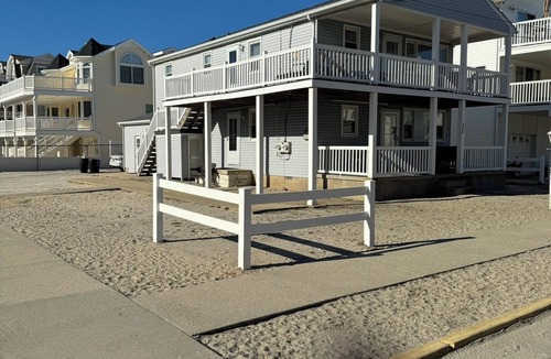 Townsend's Inlet House | Cozy Sea Isle City Beach Block Unit - 1st Floor