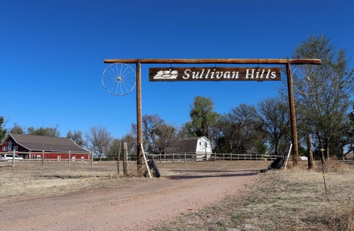 Cheyenne County Apartment | Cozy Two-Bedroom Apartment at Sullivan Hills/Private Pond & 640 Acres to Explore