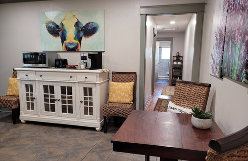 Fort Smith Cottage | Craftsman 4-bedroom 2 bath cottage/walk to parks, shops & eats downtown