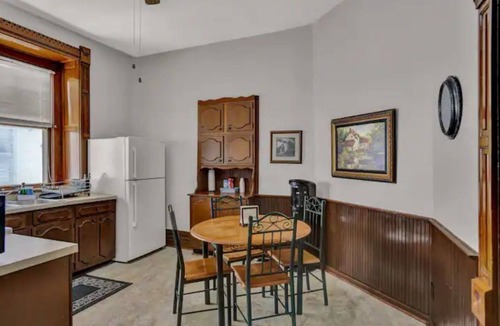 Topeka Apartment | Craftsman charm King Bedroom Private Condo Unit walk to hospital & capitol