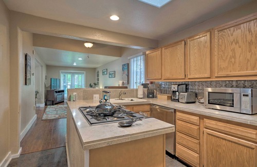 Manitou Springs Historic District Cottage | Creekside Home w/Patio, Walk to Manitou Incline!