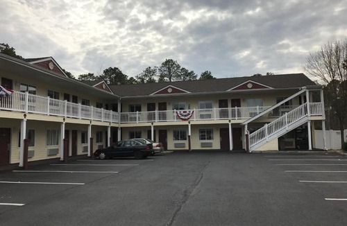 Galloway Hotel | Crystal Inn and Suites