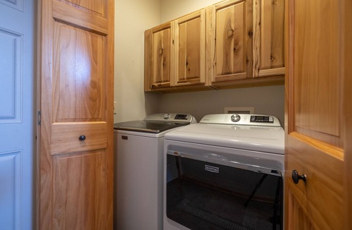 Custer House | Custer Cabin in the Hills