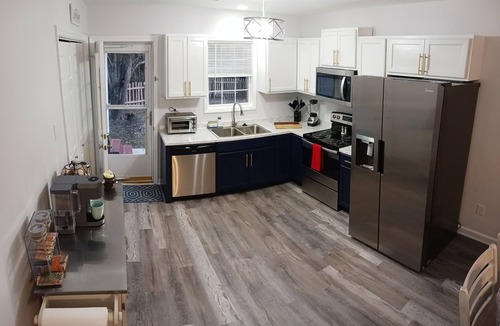Richlands House | Cute Family Home Newly Remodeled