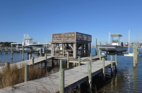 Ocracoke Villa | CV1B: Shell Castle B